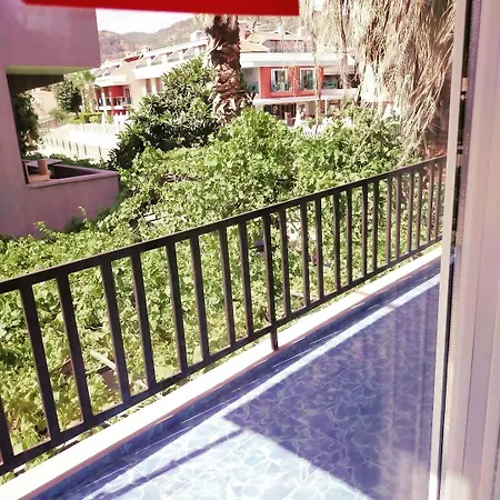 Lägenhetshotell Akdeniz Marmaris