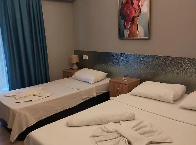 公寓式酒店 Akdeniz 马尔马里斯