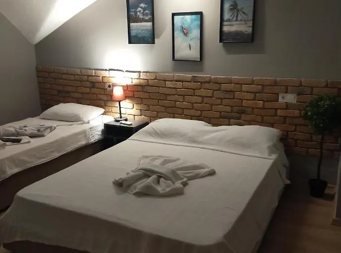 公寓式酒店 Akdeniz 马尔马里斯