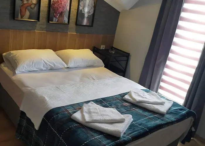 公寓式酒店 Akdeniz 马尔马里斯